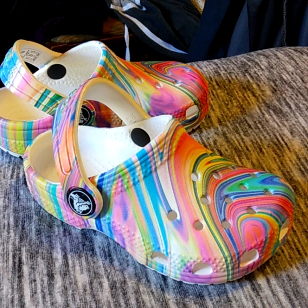 Crocs toddler size 6c *New*